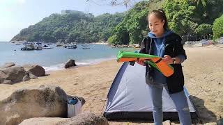 HOW TO  SET UP CAMPING  TENT