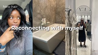 VLOG| being in my own energy, shopping, working out, new hair, reconnecting with myself