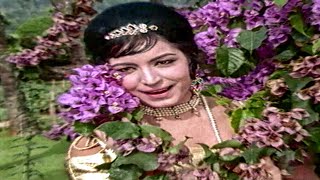 Neend Nigahon Ki HD | Nishi Kohli | Lata Mangeshkar | Lootera 1965 Song