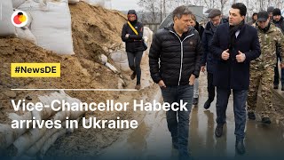 Vice-Chancellor Habeck arrives in Ukraine  | #NewsDE