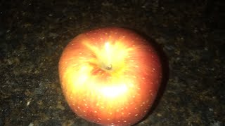 ASMR, cutting apples into 9 slices