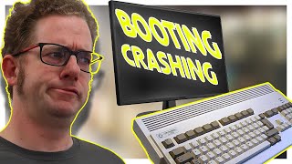 Amiga 1200 booting (and crashing) Linux