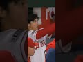 ファウルボールがベンチに！大谷翔平無事で何より 野球選手は危ないですね ギョッとした表情 大谷さんの動画はchannelページへ❤