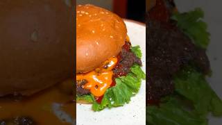 Best Burger in kochi🤤#kochifoodie #food #kochi #viralvideos #foodie #viralfood #kerala #short