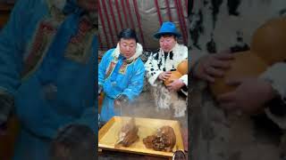 Mukbang #内蒙美好推荐官 #草原美食 #黄膘牛排 #巴图安达 Life in Inner Mongolia || Mongolian traditional food