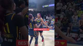 Indiana Fever Players' Handshakes🔥