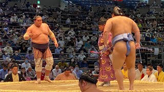 【4K 60fps】照ノ富士安定の8連勝　大相撲令和三年七月名古屋場所　中日　照ノ富士対翔猿　西側　溜席