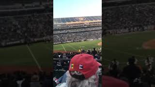 Raiders vs Rams fan wave