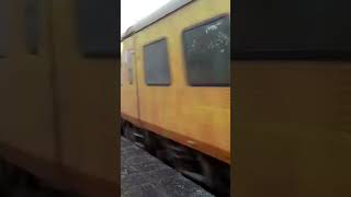 Tejas Express With WAP-4 skipping Kudal railway station #shorts #viral #trains #youtubeshorts