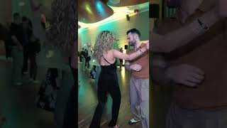 Petrutiu Paul \u0026 Joyce Silva Xavier ~ social dancing @ Live 2 mambo Budapest  #thedancehouse  #salsa