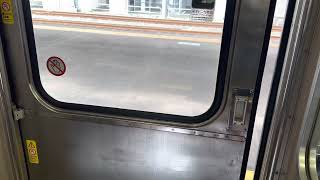 えちごトキめき鉄道455系　ドア閉