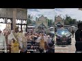 Seconds of Agung getting out of the car before the wedding ceremony at the Sidrap Mosque