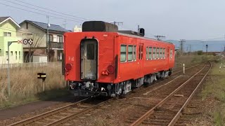 1両のキハ47系 湖山駅通過