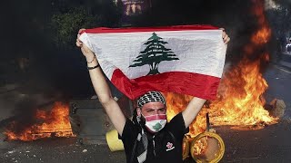 Lebanon: Clashes and tear gas in Beirut as anti-government protests turn to riots