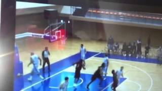 Giyoh Shey dunk from preseason game in Turkey