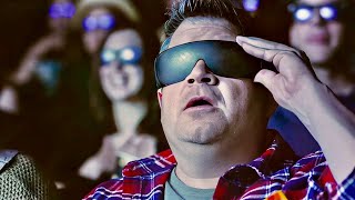 Он случайно использует 2D очки в 3D кинотеатре и узнает шокирующую правду