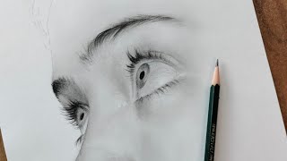 Learn Realistic Eye Drawing Step-by-Step - Drawing the Eye with Pencil and Charcoal