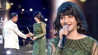 Shruti Haasan's Cute Telugu Speech Made Her Fans Go Crazy At South Award Show