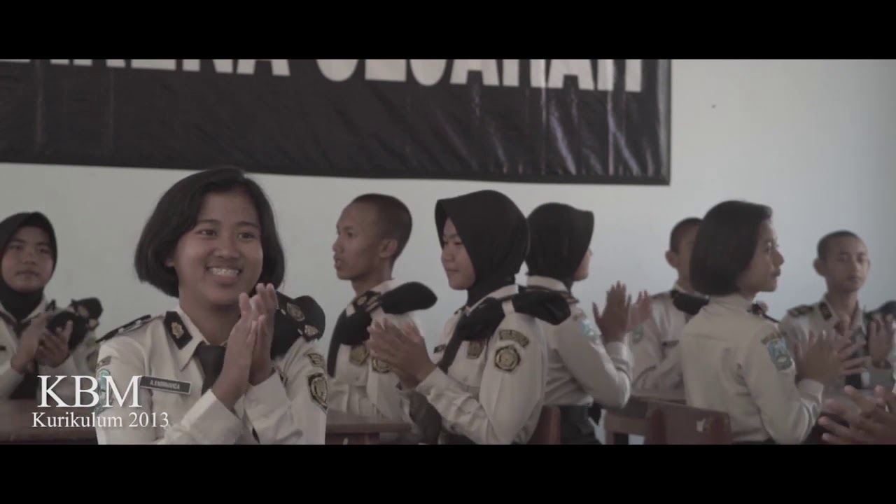 SMA Negeri 2 Taruna Bhayangkara (Smadatara) Jawa Timur - YouTube