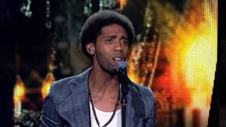 Eliezer in the Finale singing \