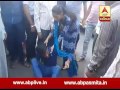 rajkot girl beat to youth in rajkot watch video