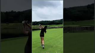 golf #高尔夫挥杆 #高尔夫美女 #高尔夫练