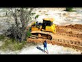 Great Operator Skills Stronger Shantui Dozer Forest Cutting Slope & Spreading Soil