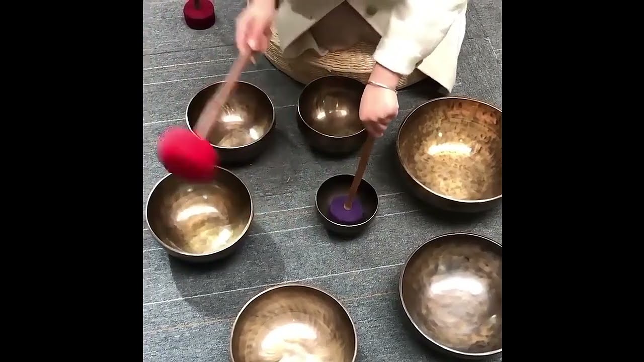 Tibet Singing Bowl - YouTube