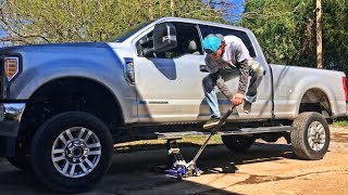Rebuilding A Wrecked 2017 Ford F-250 Part 4