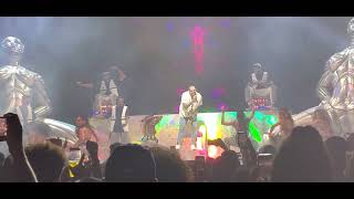 Chris Brown Poppin/Indigoat Tour