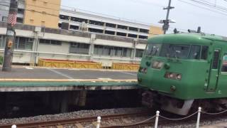 117系普通列車京都行き 湖西線堅田駅を発車