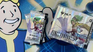 Final Fantasy Collector Box Battle - Seems Like a Sweet Box...