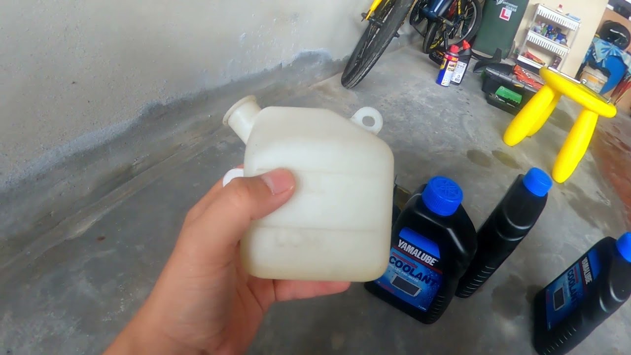 Yamaha Xj6 Diy Flushing Servis Coolant Malaysia Youtube