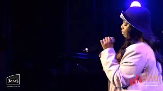 Shekhinah - Different (Live)