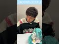 44 year old yuzuru kawai eats cake