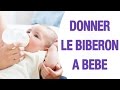 Donner le biberon à bébé