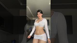 Adriana Olivares 2