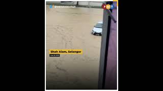 Heavy rain causes flash floods in Shah Alam