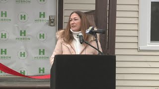 Remodeled Waukesha homeless shelter unveiled | FOX6 News Milwaukee