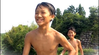 中学生の水上レスリング