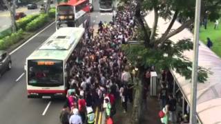 The situation outside Bishan MRT station at 8am on Nov 25