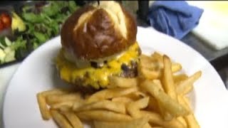 Chicago's Best Burger: The Grafton Pub \u0026 Grill