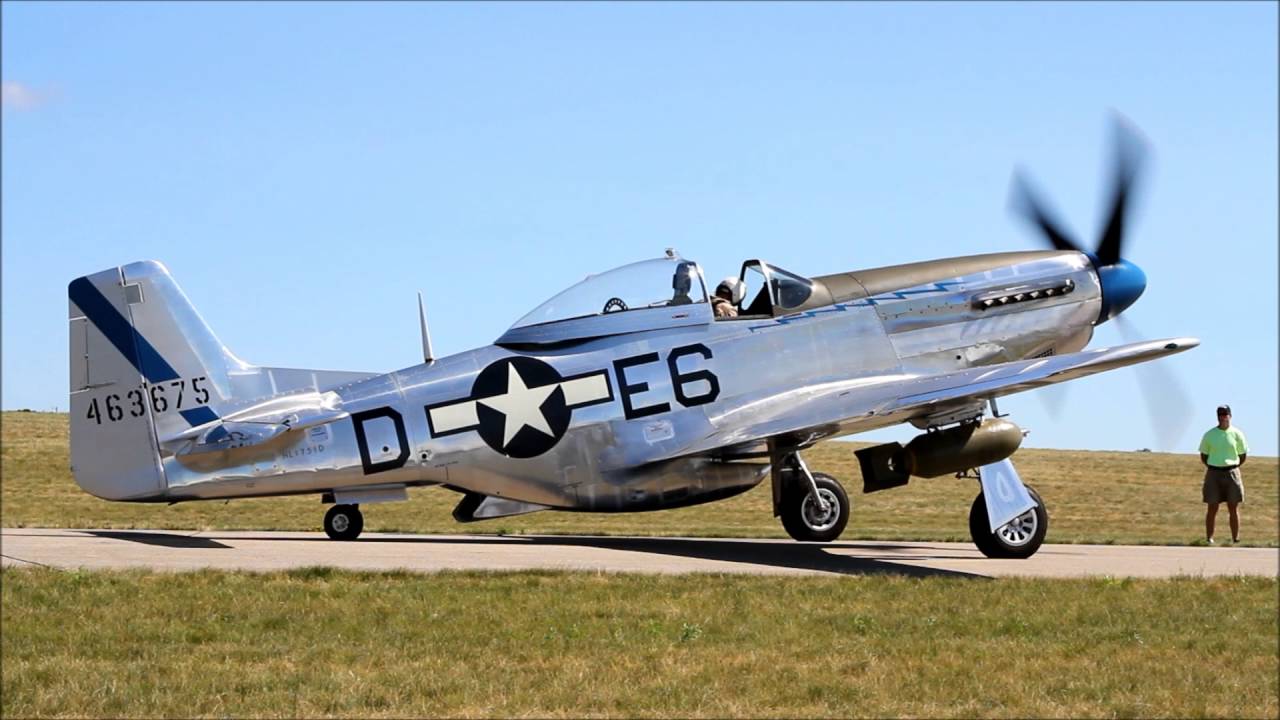 North American P-51D Mustang "Sierra Sue II" 2016 - YouTube