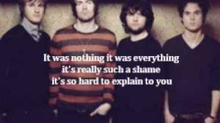 The Courteeners - That Kiss (Lyrics)