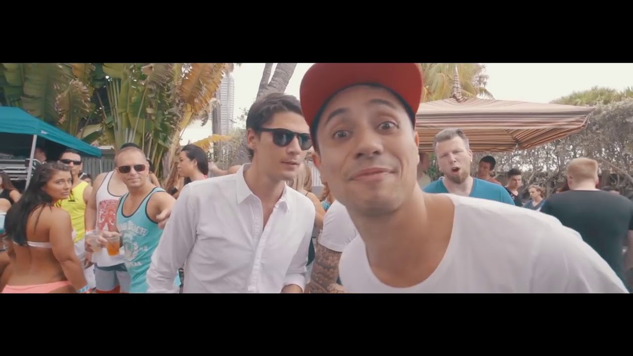 Bassjackers & MAKJ - DERP (Official Video) - YouTube