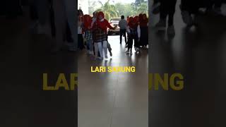 LOMBA LARI SARUNG HUT RI #riau #kocak #viral