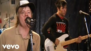 Fall Out Boy - Sugar, We're Goin Down (AOL Sessions) 2005