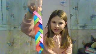 How to make a paper bookmark/bracelet