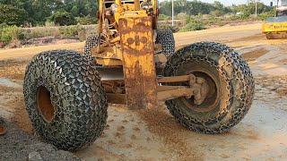 Tyre Chain For Motor Grader - គ្រឿងចក្រធ្វើផ្លូវ - KOMATSU Motor Grader Tire Protection Chains