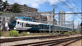 花月園前踏切にて、JR東日本E257系2000番台+E257系2500番台特急踊り子 通過シーン